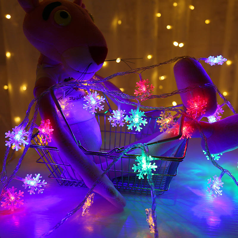Solar Powered Bright White Snowflake Fairy Lights with Remote Control for Indoor Outdoor Wedding Party Decorations IP44 Rated