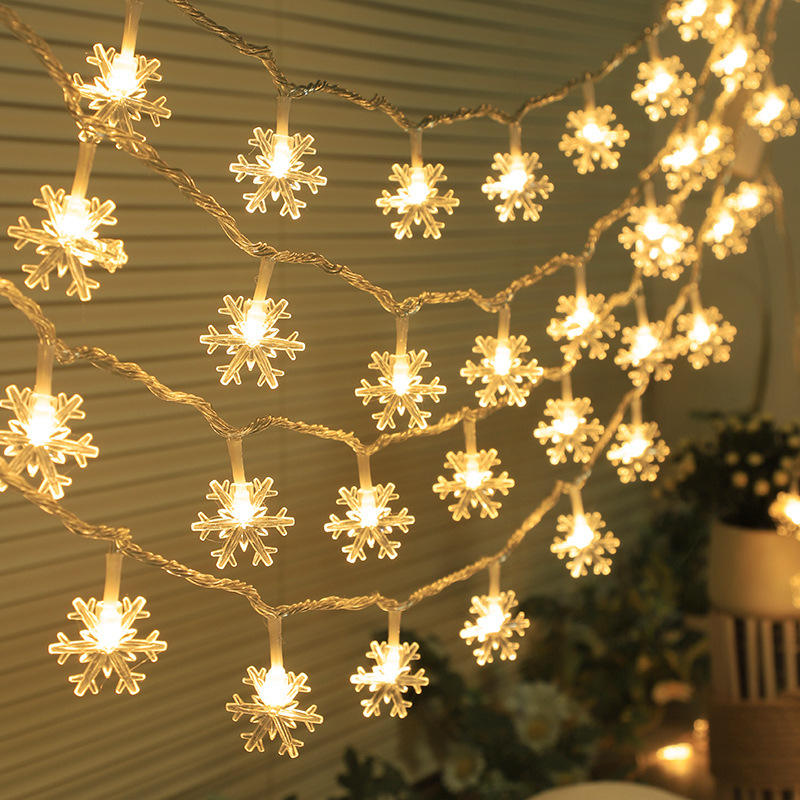 Solar Powered Bright White Snowflake Fairy Lights with Remote Control for Indoor Outdoor Wedding Party Decorations IP44 Rated